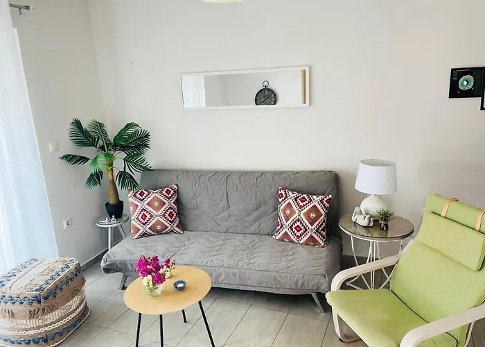 Cozy Nest - 2min To Beach, 6min Walk To Old Town Lodge