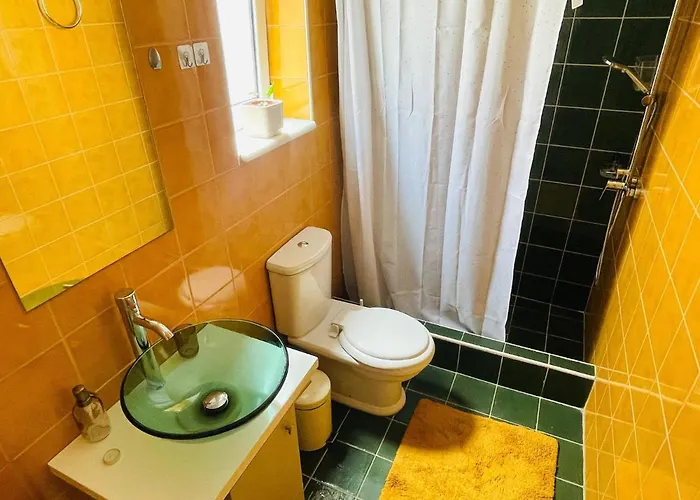 Lodge Cozy Nest - 2min To Beach, 6min Walk To Old Town