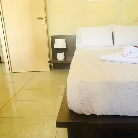 Cozy Nest - 2min To Beach, 6min Walk To Old Town *