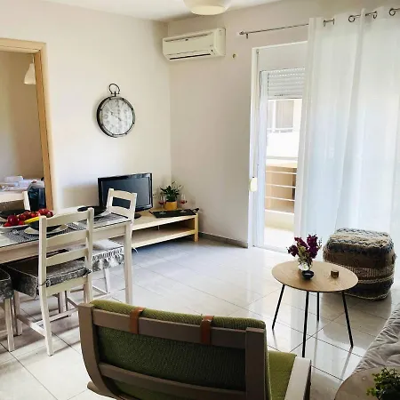 Cozy Nest - 2min To Beach, 6min Walk To Old Town Lodge La Canea